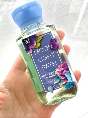 5 for 25⚡️BBW Moonlight Path Shower Gel 3oz